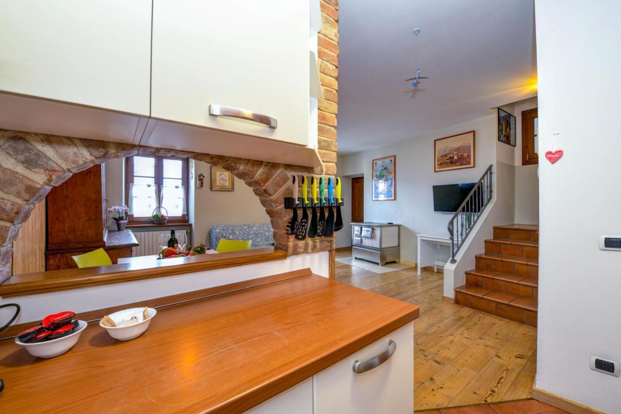 Willa Casa Nel Borgo - Casa Oliva Tremosine Zewnętrze zdjęcie